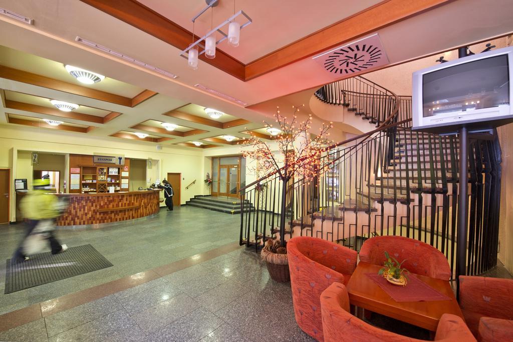 Hotel Sorea Snp Demänovská Dolina Dış mekan fotoğraf