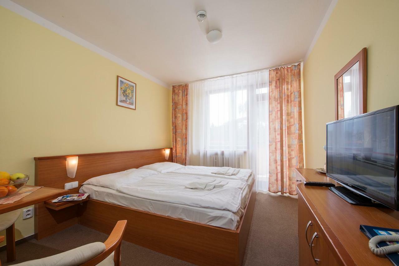Hotel Sorea Snp Demänovská Dolina Dış mekan fotoğraf